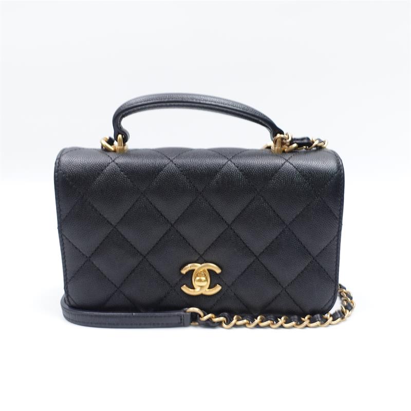 Pre-owned Chanel Black Calfskin Shoulder Bag