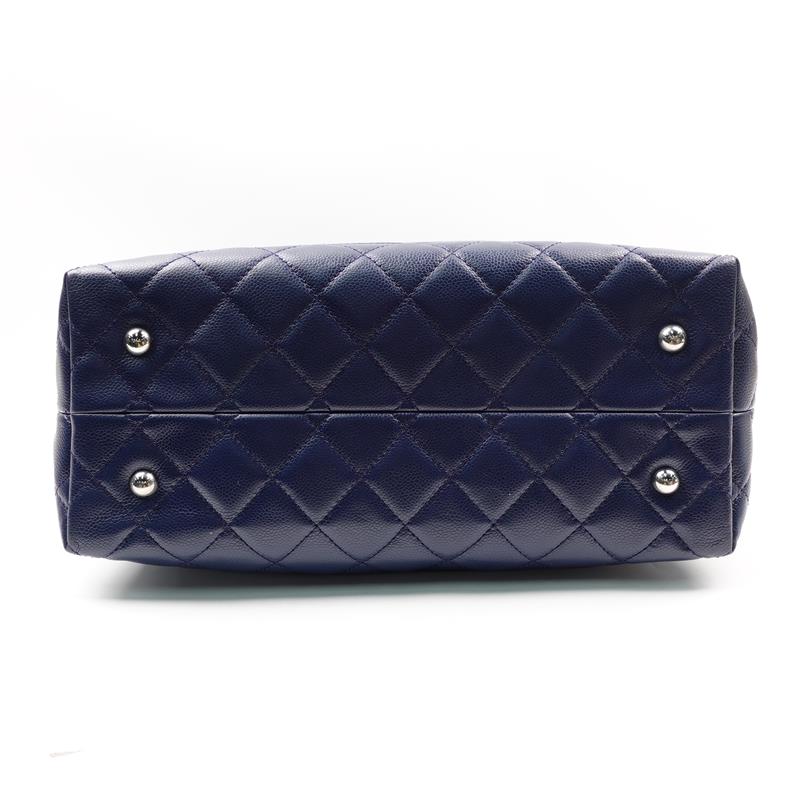 Pre-owned Chanel Blue Canvas Shoulder Bag