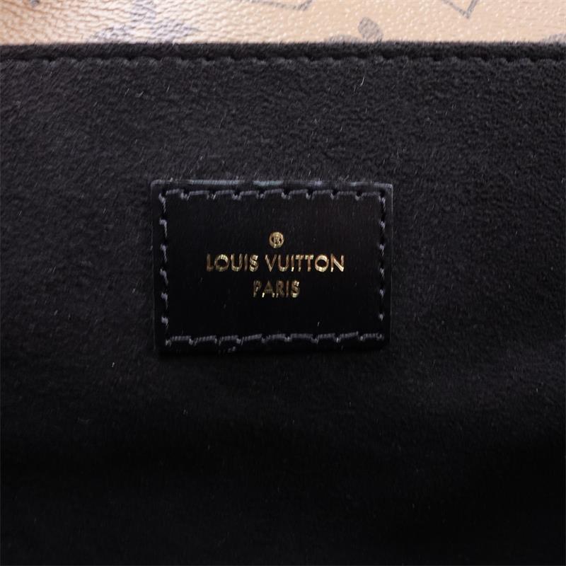 Pre-owned Louis Vuitton Metis Monogram Coated Canvas Shoulder Bag