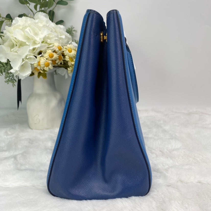 【Deal】Pre-owned Prada Galleria Blue Calfskin Shoulder Bag-HZ