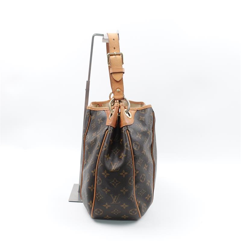 【Deal】Louis Vuitton Galliera Monogram Shoulder Bag