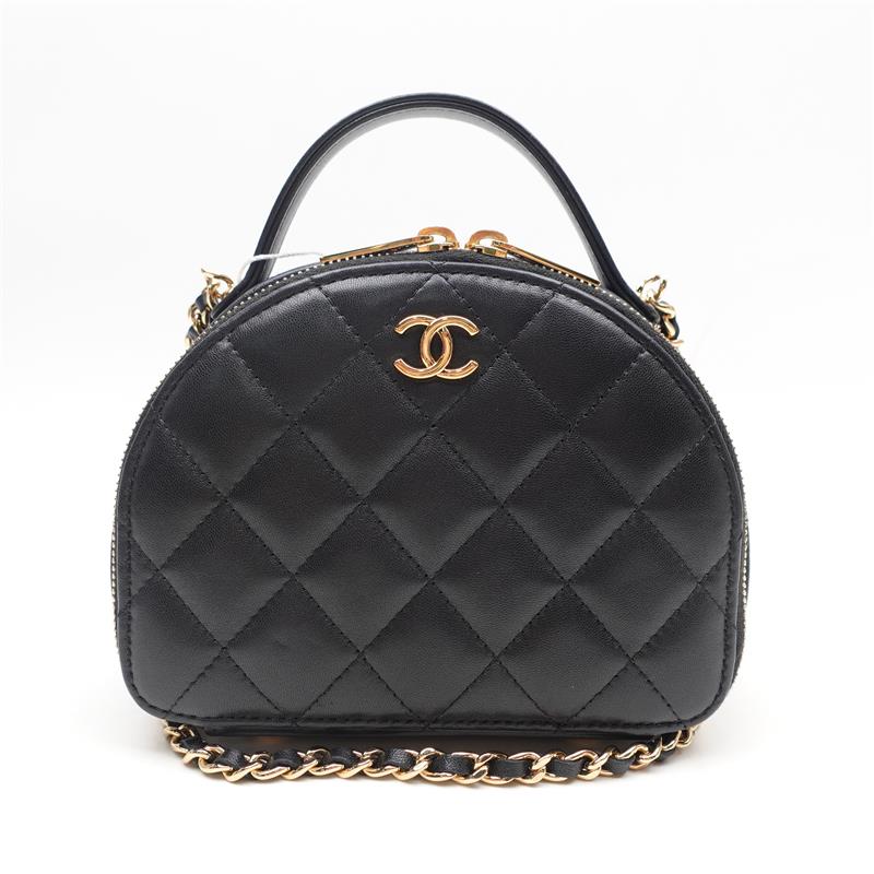 Pre-owned Chanel Black Calfskin Handel Bag