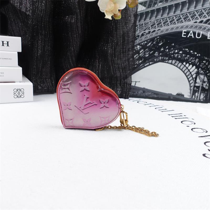 Pre-owned Louis Vuitton Limited Edition Gradient Vernis Heart Coin Purse