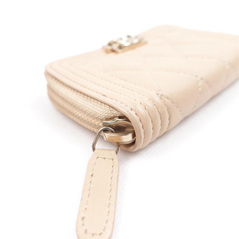 Pre-owned Chanel Leboy Beige Lambskin Short Wallet