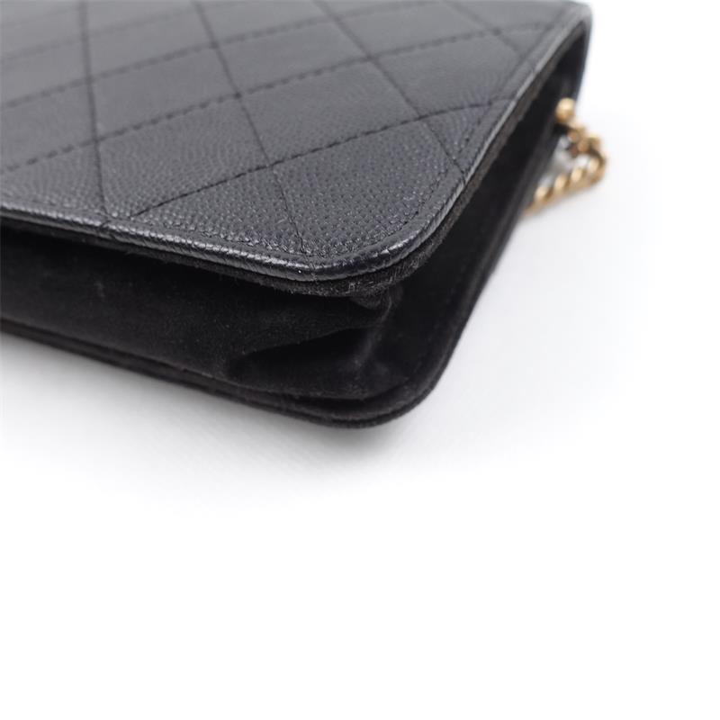 Pre-owned Chanel Black Calfskin Woc