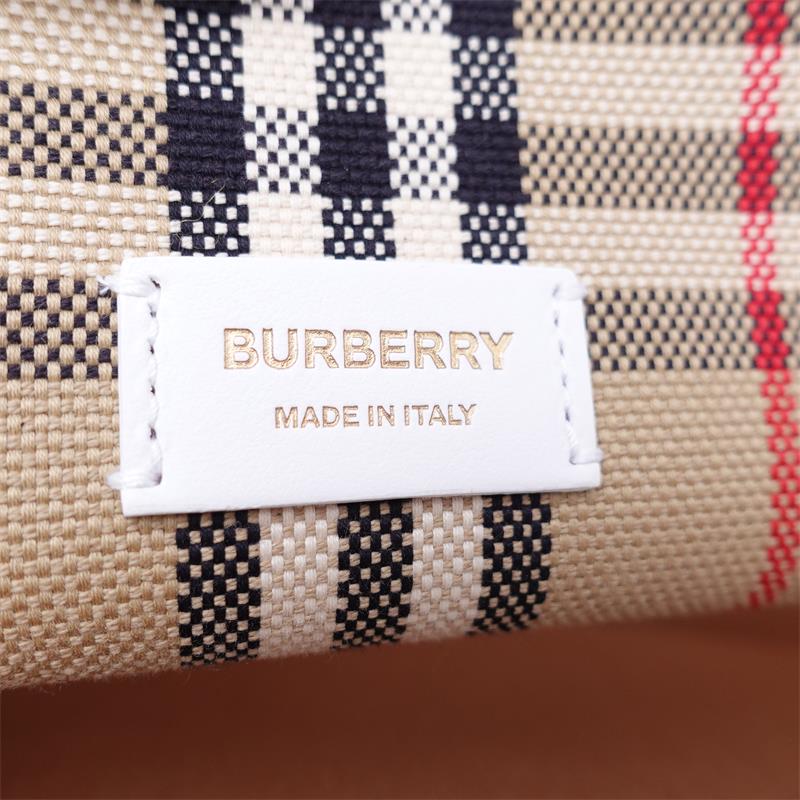 Pre-owned Burberry Classic Plaid Beige Canvas Tote W/P