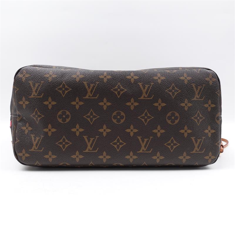 【DEAL】Louis Vuitton Badge Neverfull MM Monogram Coated Canvas Tote W/P