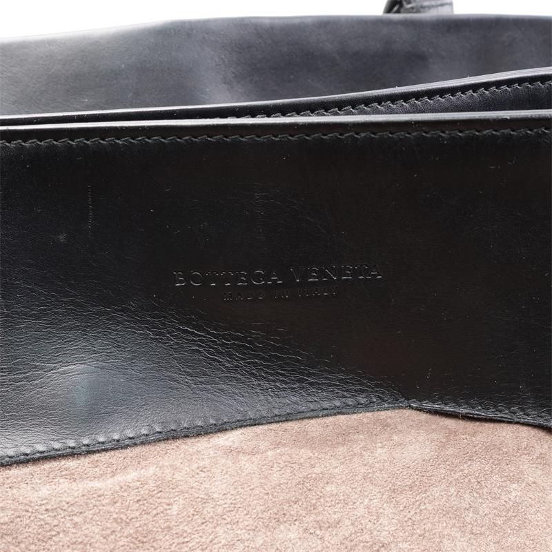 Pre-owned Bottega Black Handbag-HZ