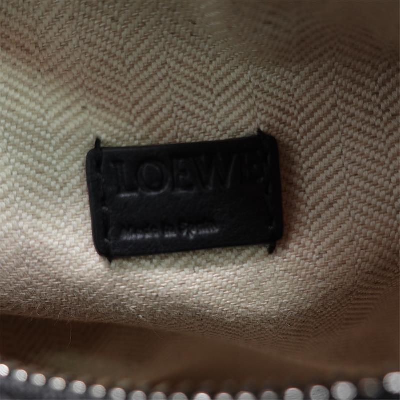 Pre-owned Loewe Puzzle Black Calfskin Shoulder Bag-TS