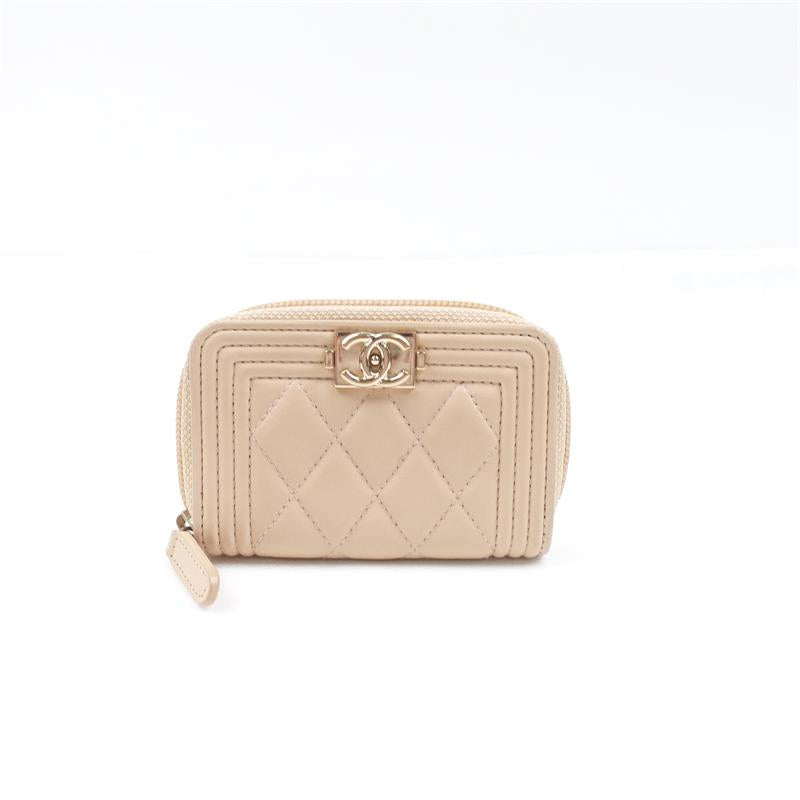 Pre-owned Chanel Leboy Beige Lambskin Short Wallet