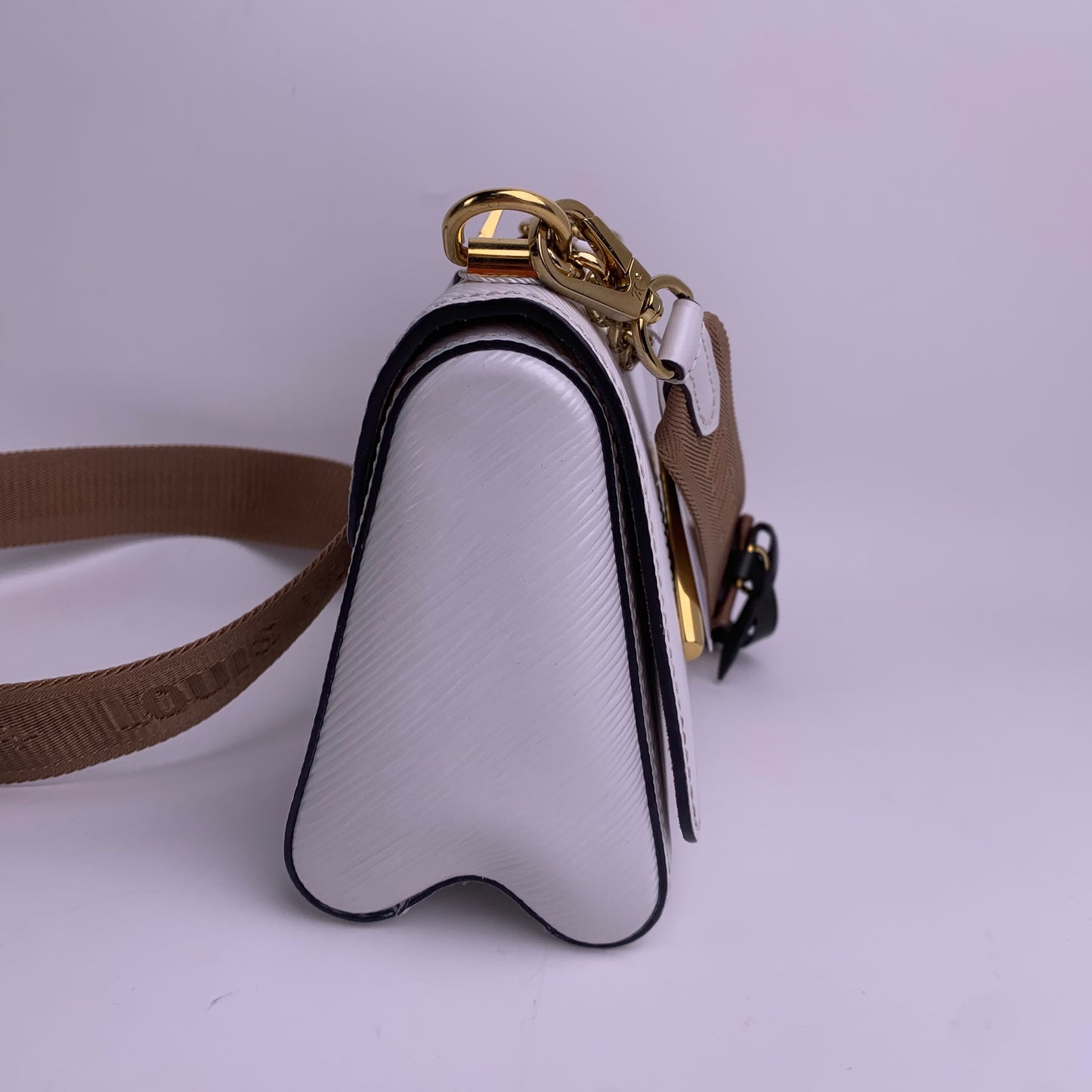 Pre-owned Louis Vuitton EPI Shoulder Bags Twist White Shoulder Bag-HZTT