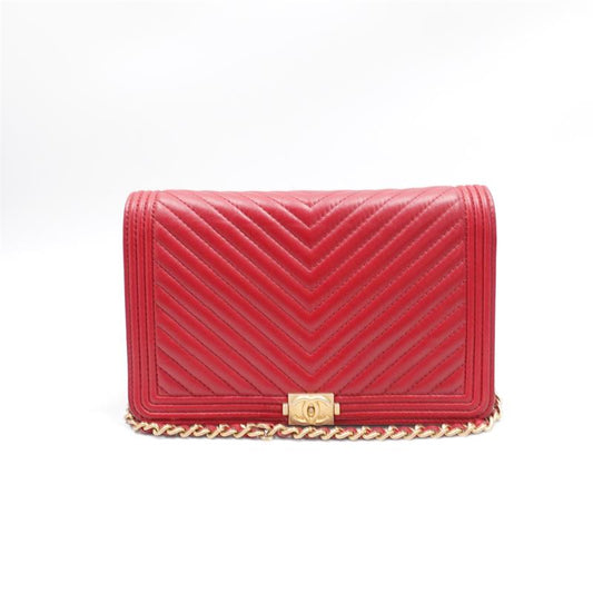 Pre-owned Chanel Leboy WOC Red Chervon Calfskin Shoulder Bag