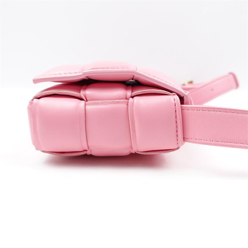 Pre-owned Bottega Cassette Pink Calfskin Shoulder Bag