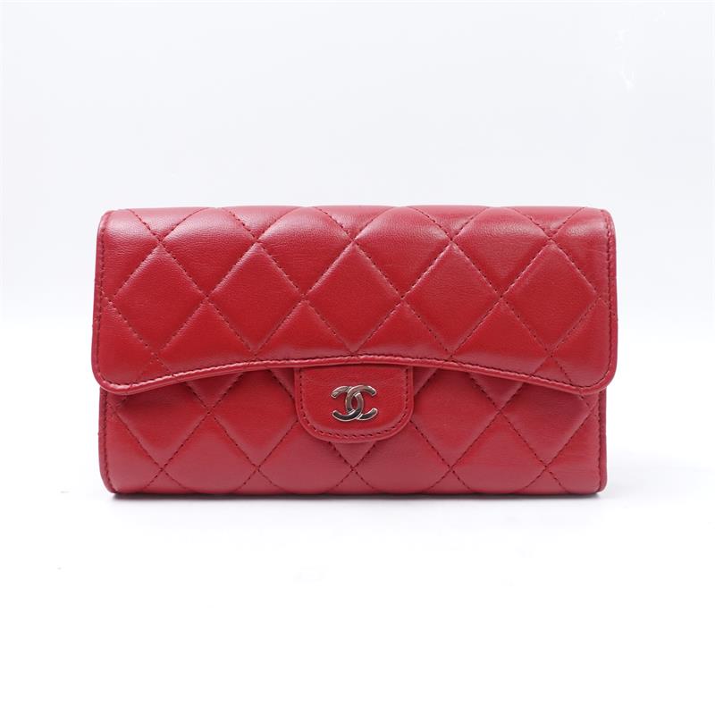 Pre-owned Chanel CF Red Long Calfskin Wallet