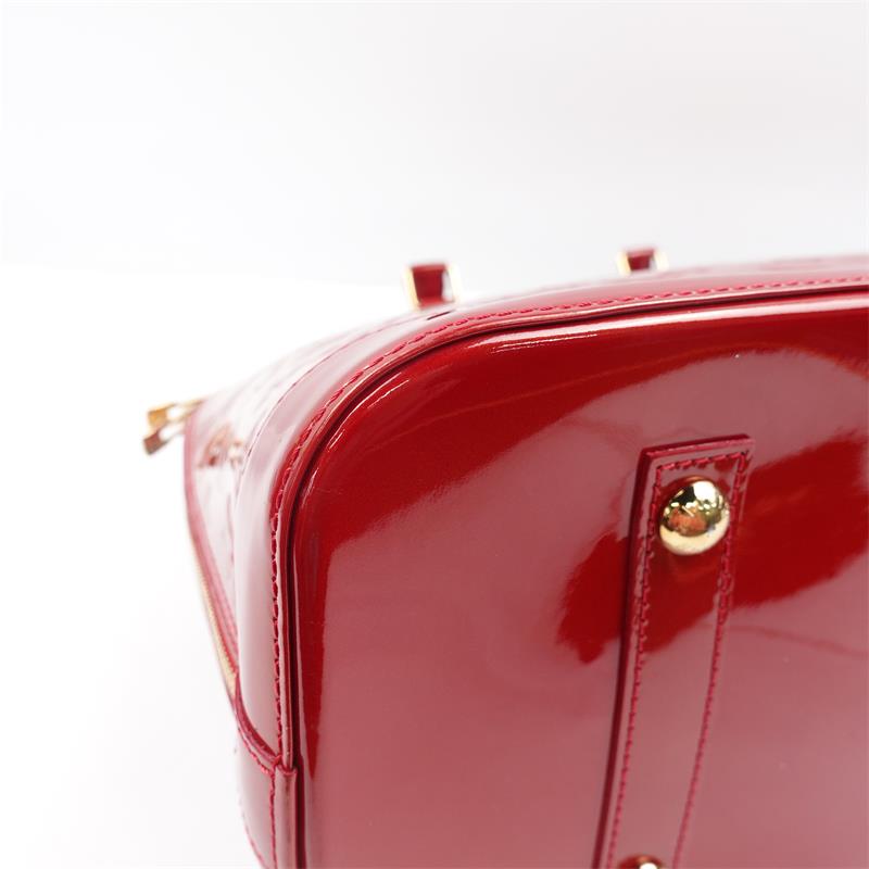 Pre-owned Louis Vuitton Alam Red Vernis Handle Bag