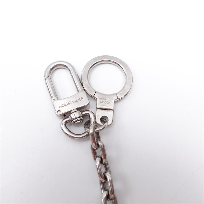 【Deal】Louis Vuitton Silver-Tone LV Logo Key Charm-TS