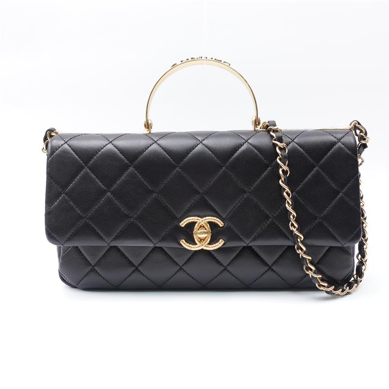 Pre-owned Chanel Black Calfskin Shoulder Bag