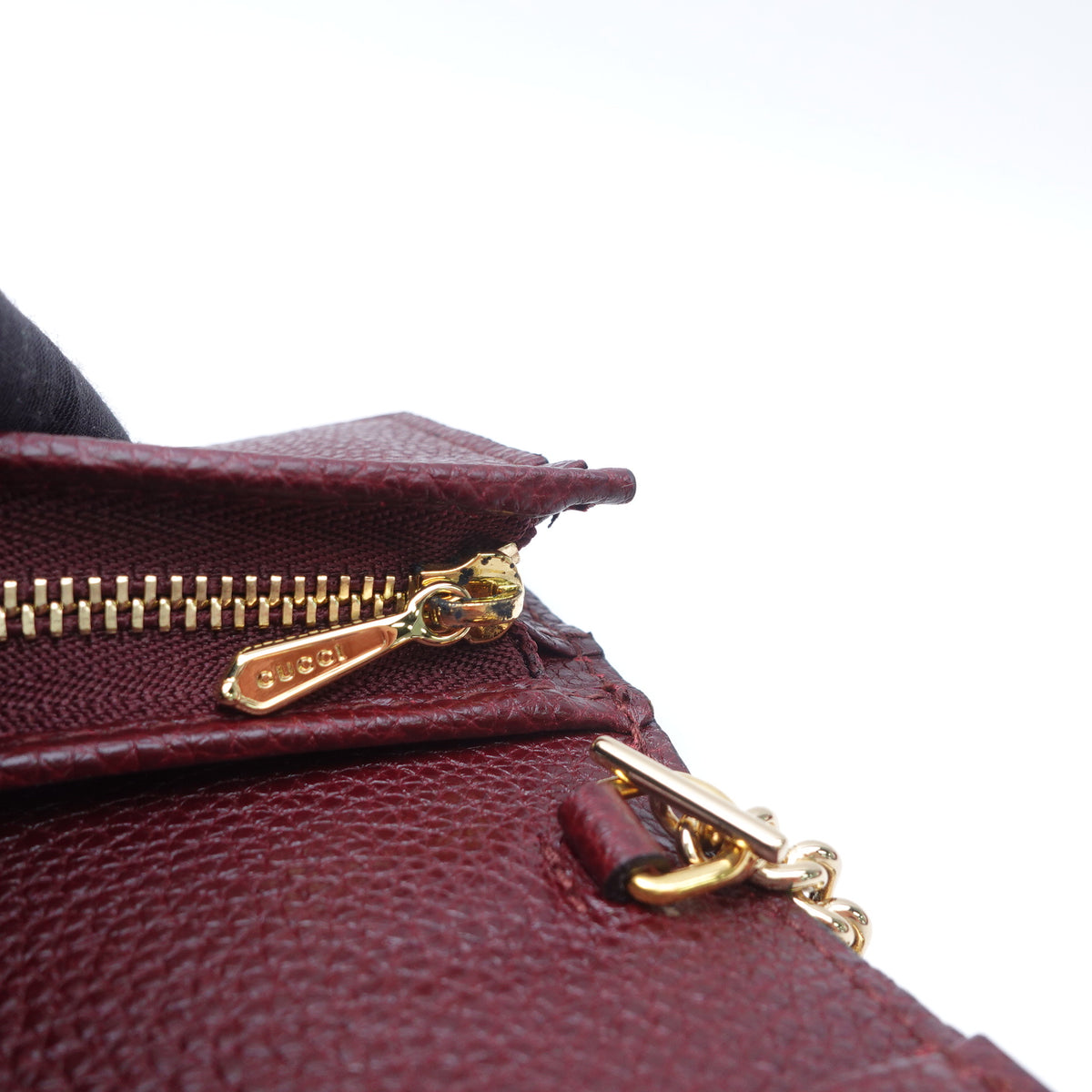 Gucci Zumi Burgundy Calfskin Leather Shoulder Bag T10410373