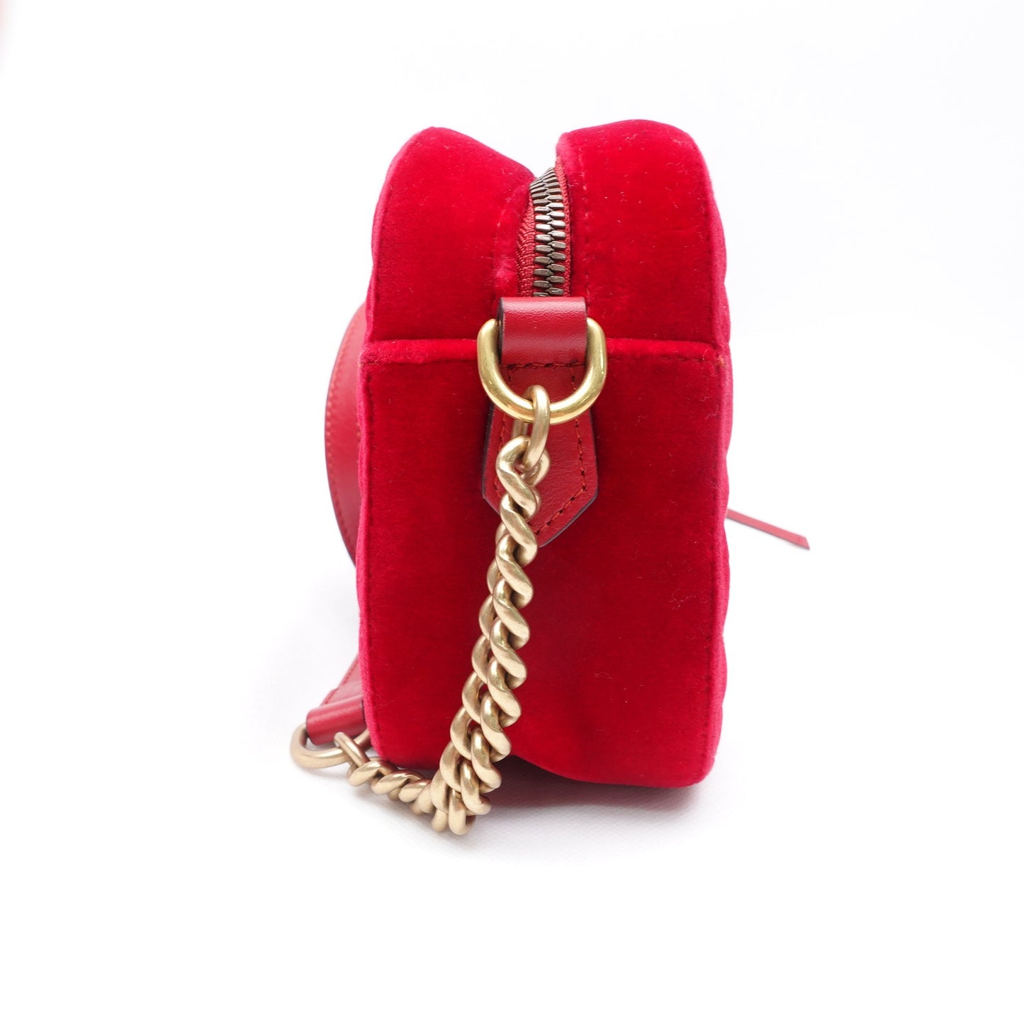 Pre-owned Gucci GG Marmont Camera Red Velvet Crossbody Bag