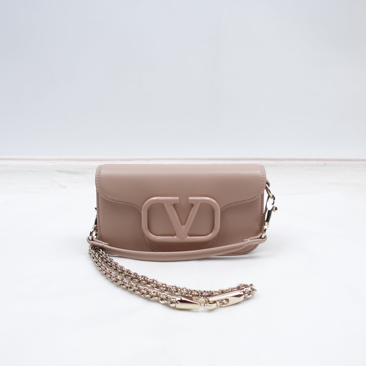 Pre-Owned Valentino Loco Pink Leather Shoulder Bag T10355143
