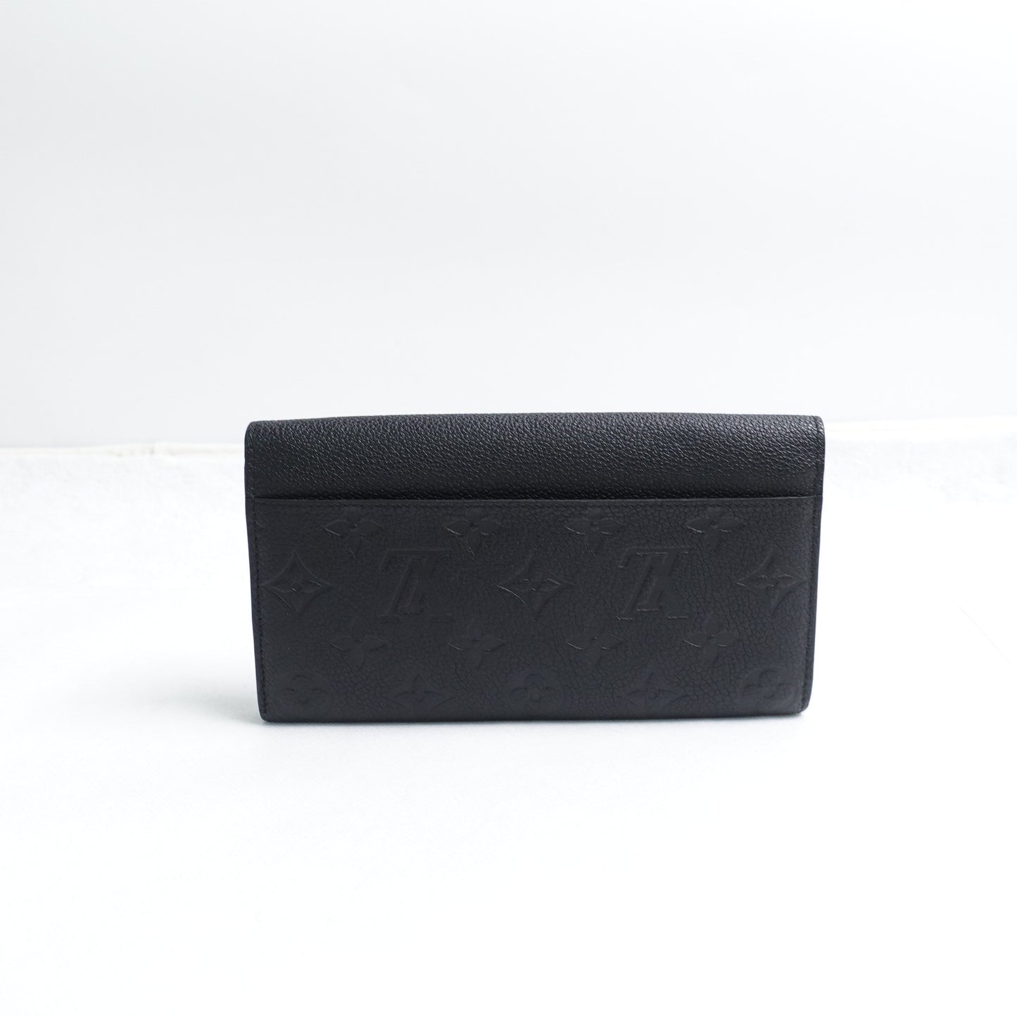 Pre-owned Louis Vuitton Sarah Black Calfskin Wallet