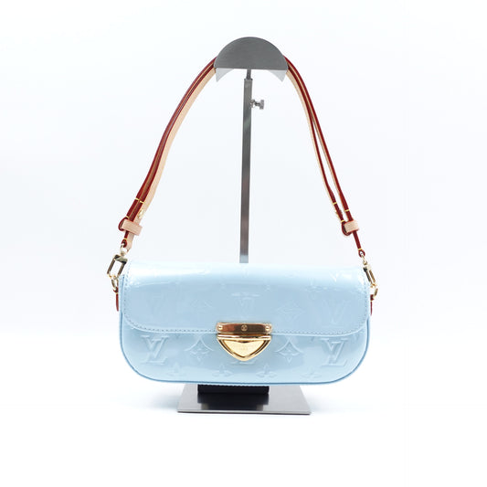 Pre-Owned Louis Vuitton Malibu Pochette Blue Vernis Shoulder Bag T10382093