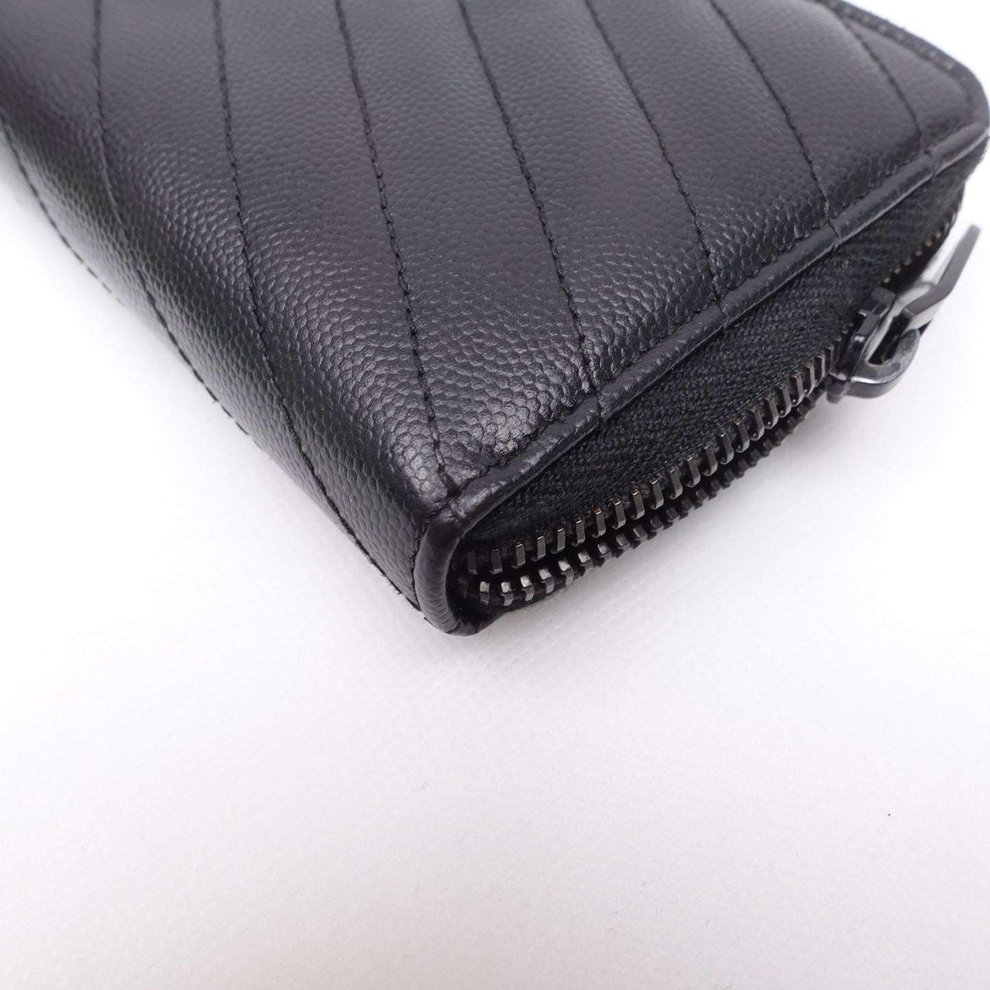 Pre-owned Saint Laurent Black Calfskin Wallet