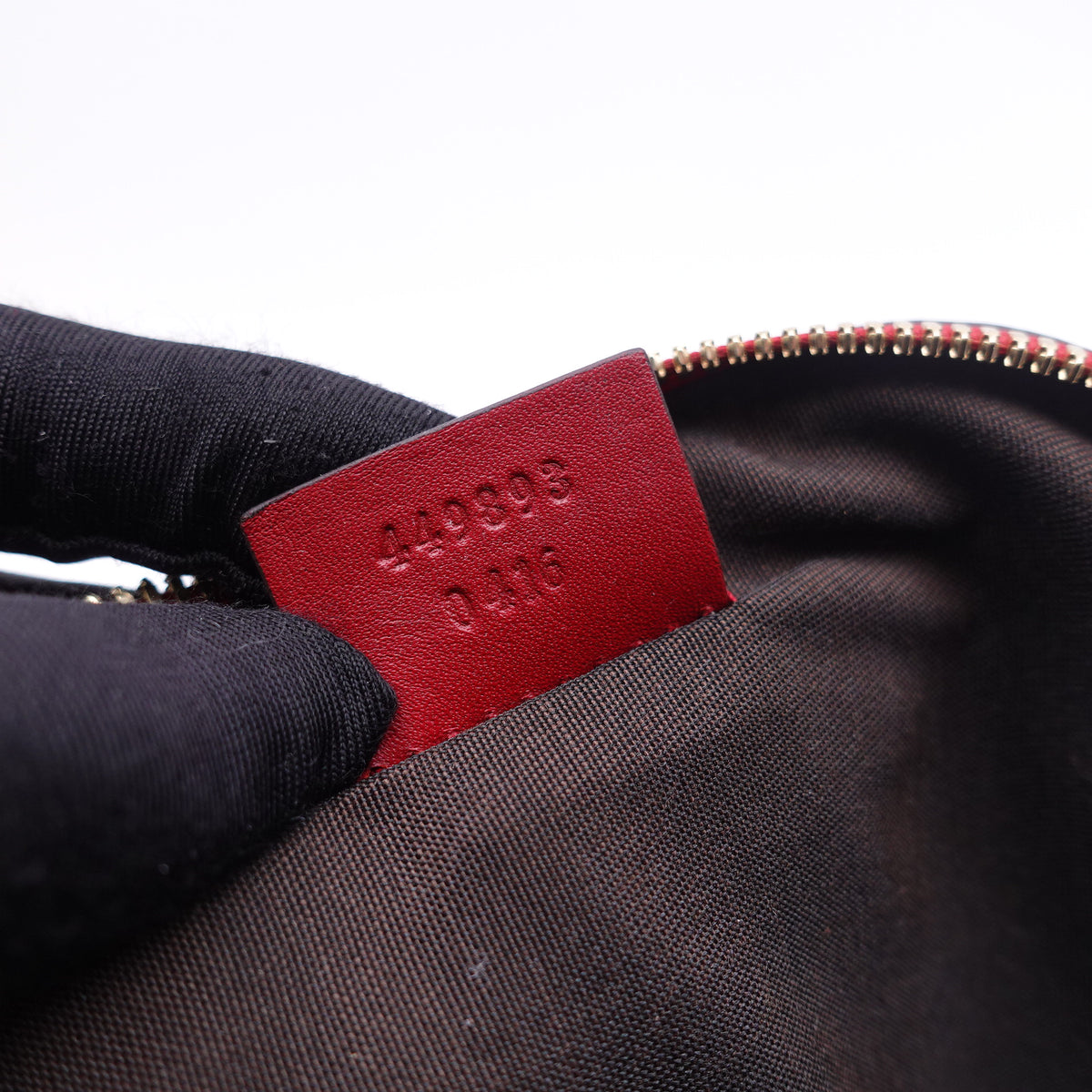 Pre-Owned Gucci Red Calfskin Leather Clutch T10388508