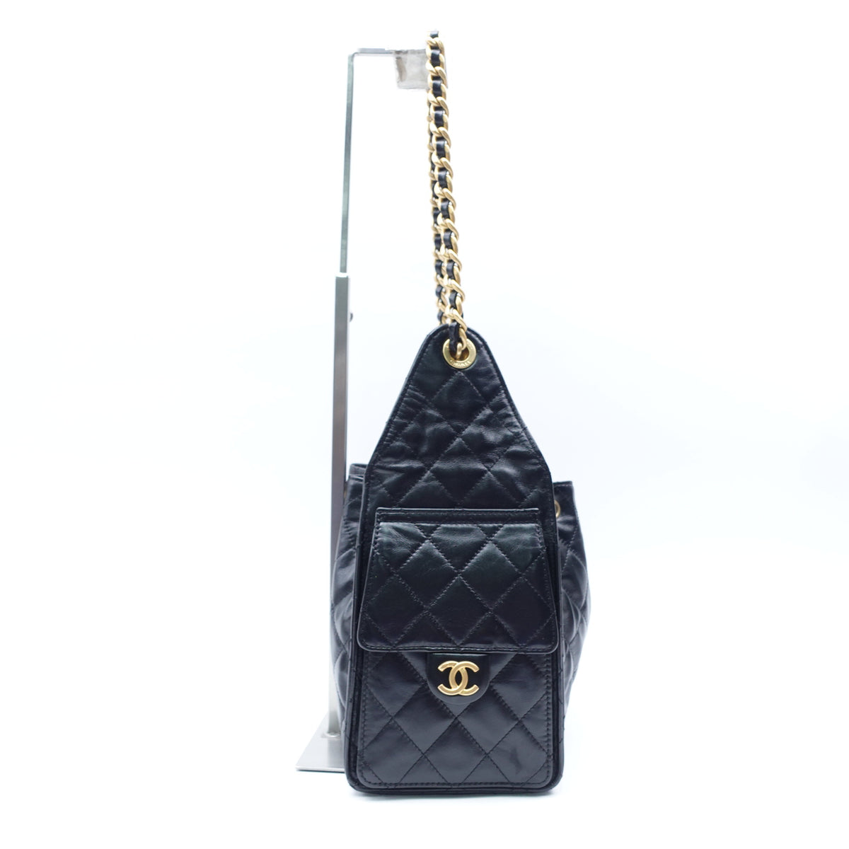 Pre-Owned Chanel 25 Bag Black Calfskin Leather Shoulder Bag T10399245