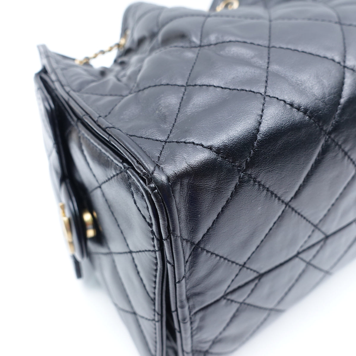 Pre-Owned Chanel 25 Bag Black Calfskin Leather Shoulder Bag T10399245