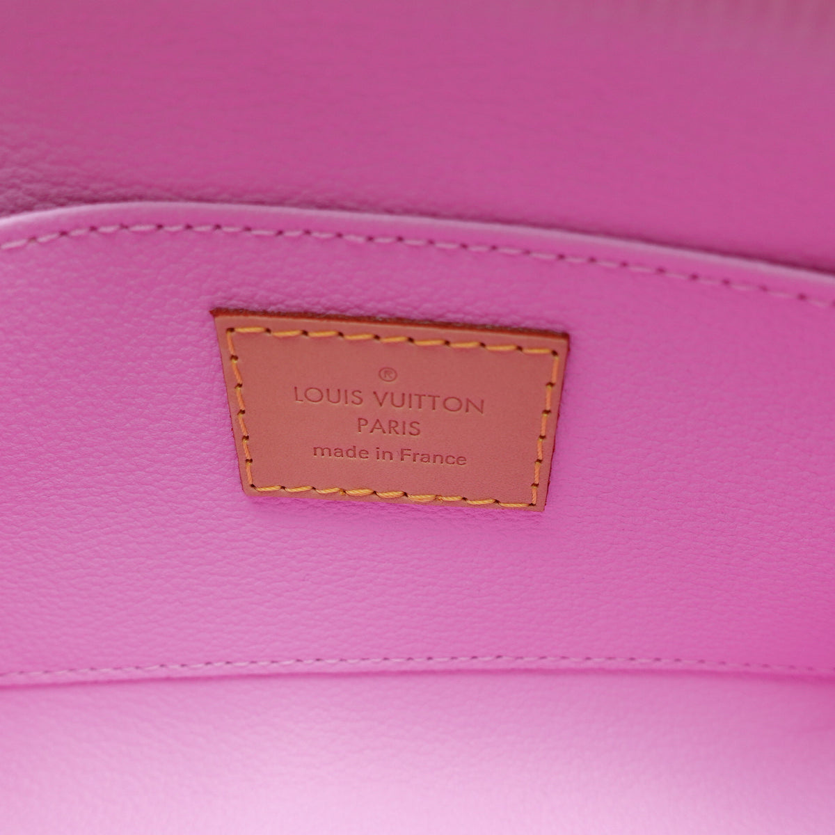 Pre-Owned Louis Vuitton Poche Toilette White Multicolor Canvas Clutch T10367720