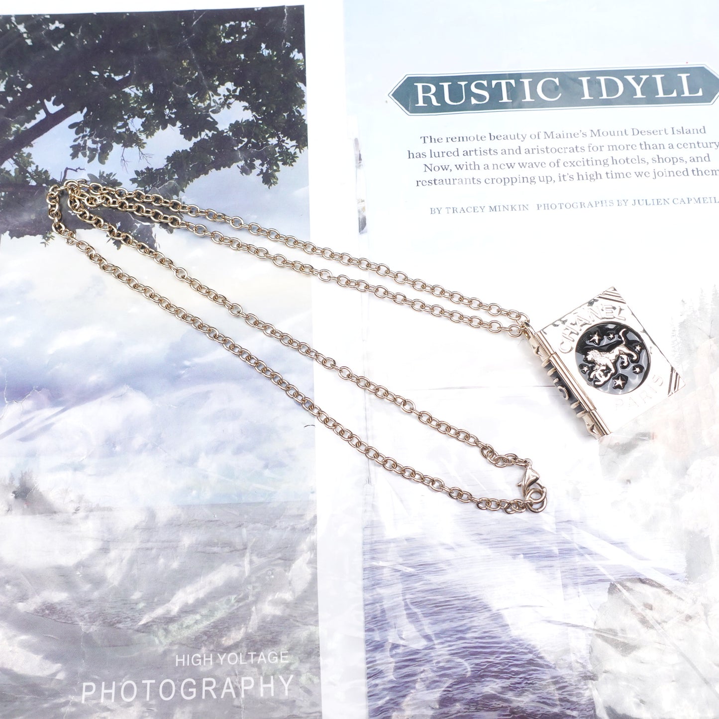 Pre-owned Chanel Book Design Necklace