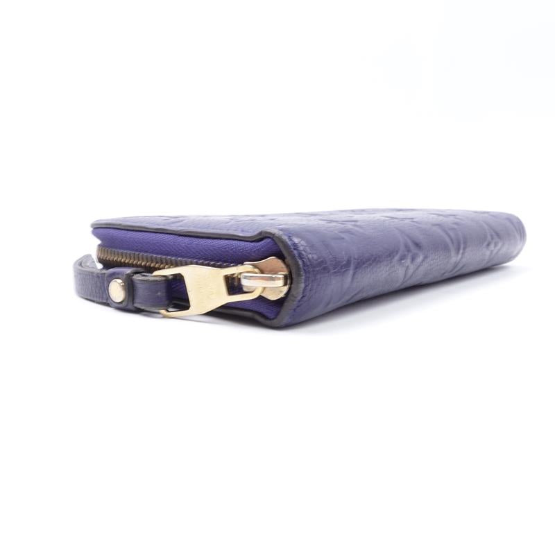 Pre-owned Louis Vuitton Blue Calfskin Long Zippey Wallet