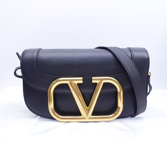 Pre-owned Valentino Black Super Vee Calfskin Shoulder Bag