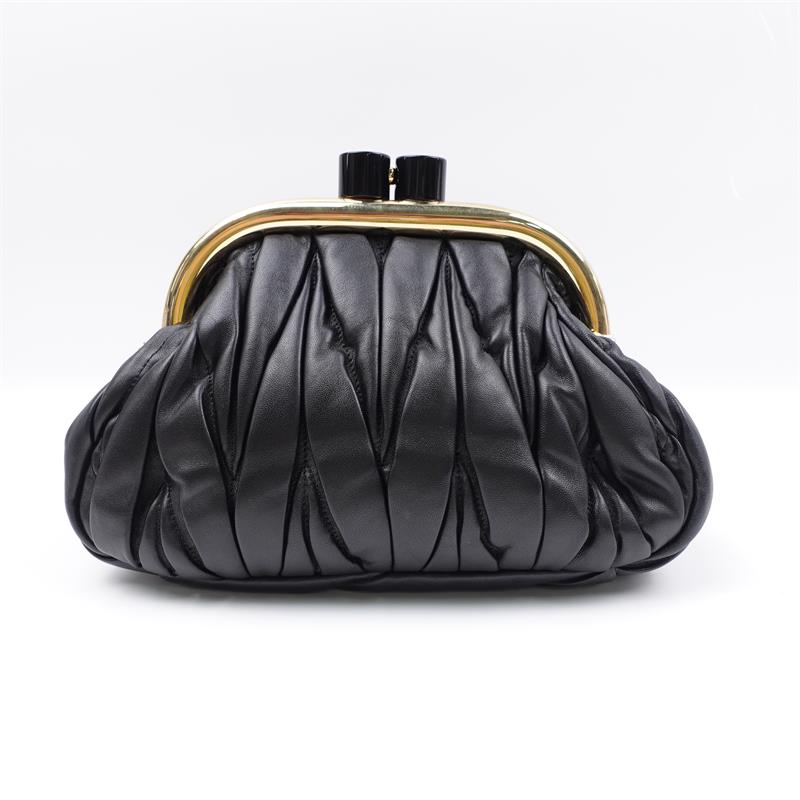 Pre-owned Miumiu Black Leather Crossbody Bag