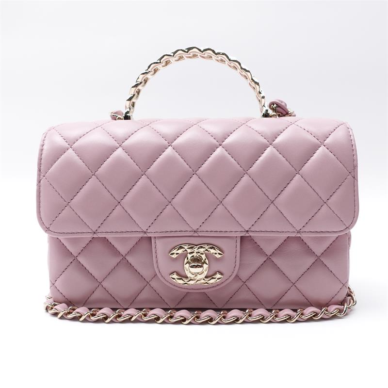 Pre-owned Chanel Pink Lambskin Shoulder Bag