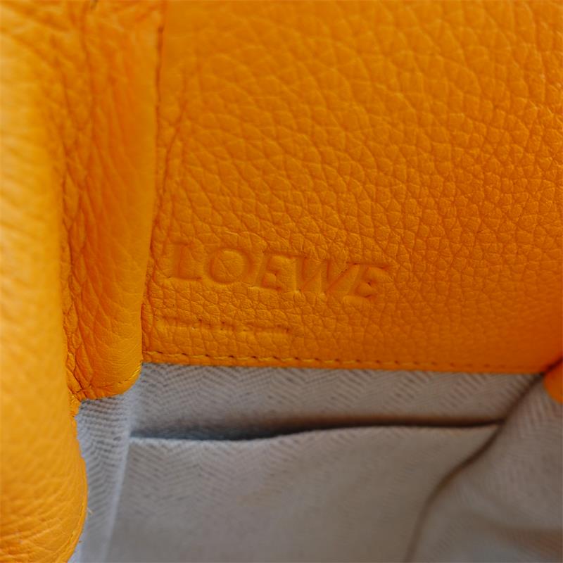 Pre-owned Loewe Orange Calfskin Hammock Shoulder Bag