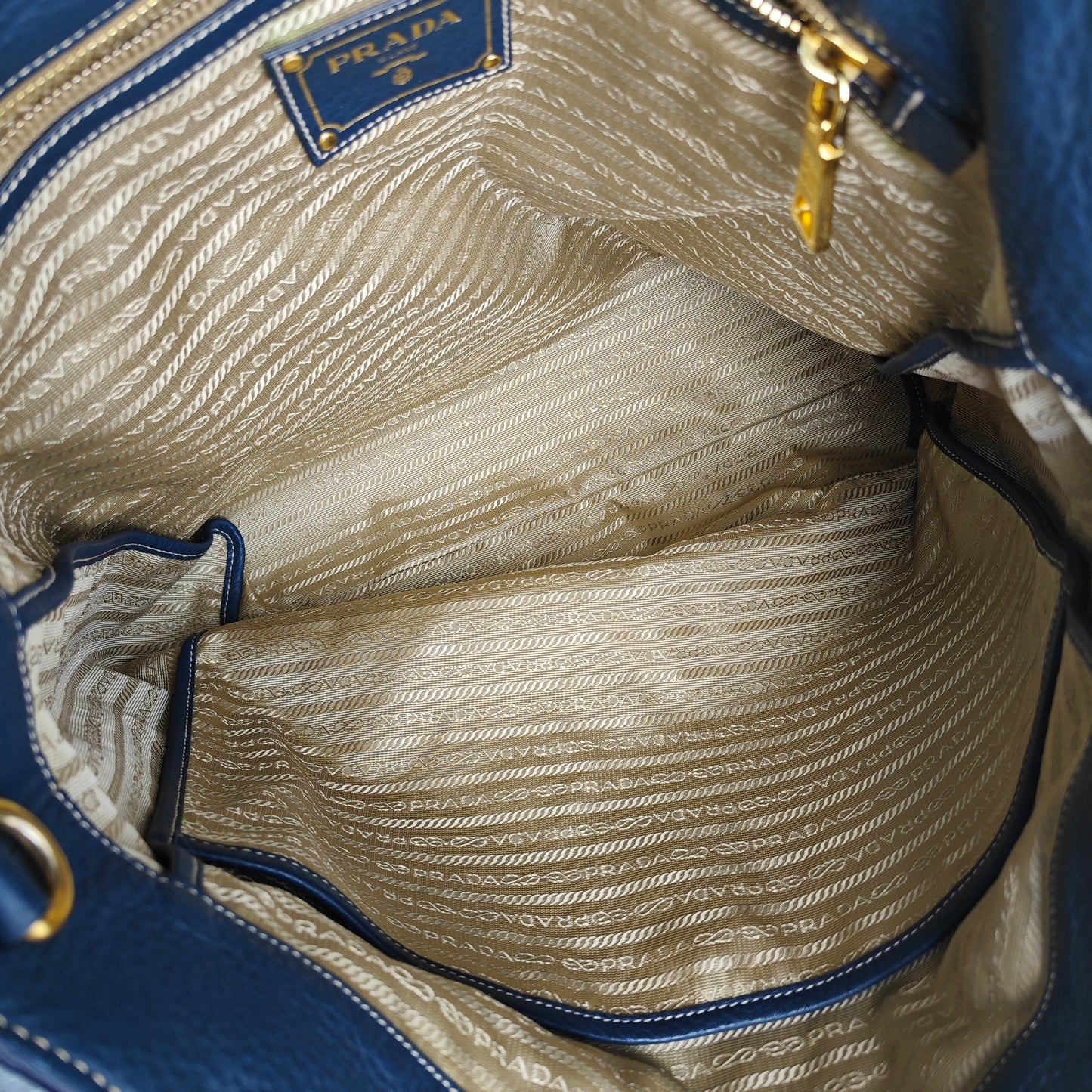 Pre-owned Prada Blue Calfskin Shoulder Bag-HZ