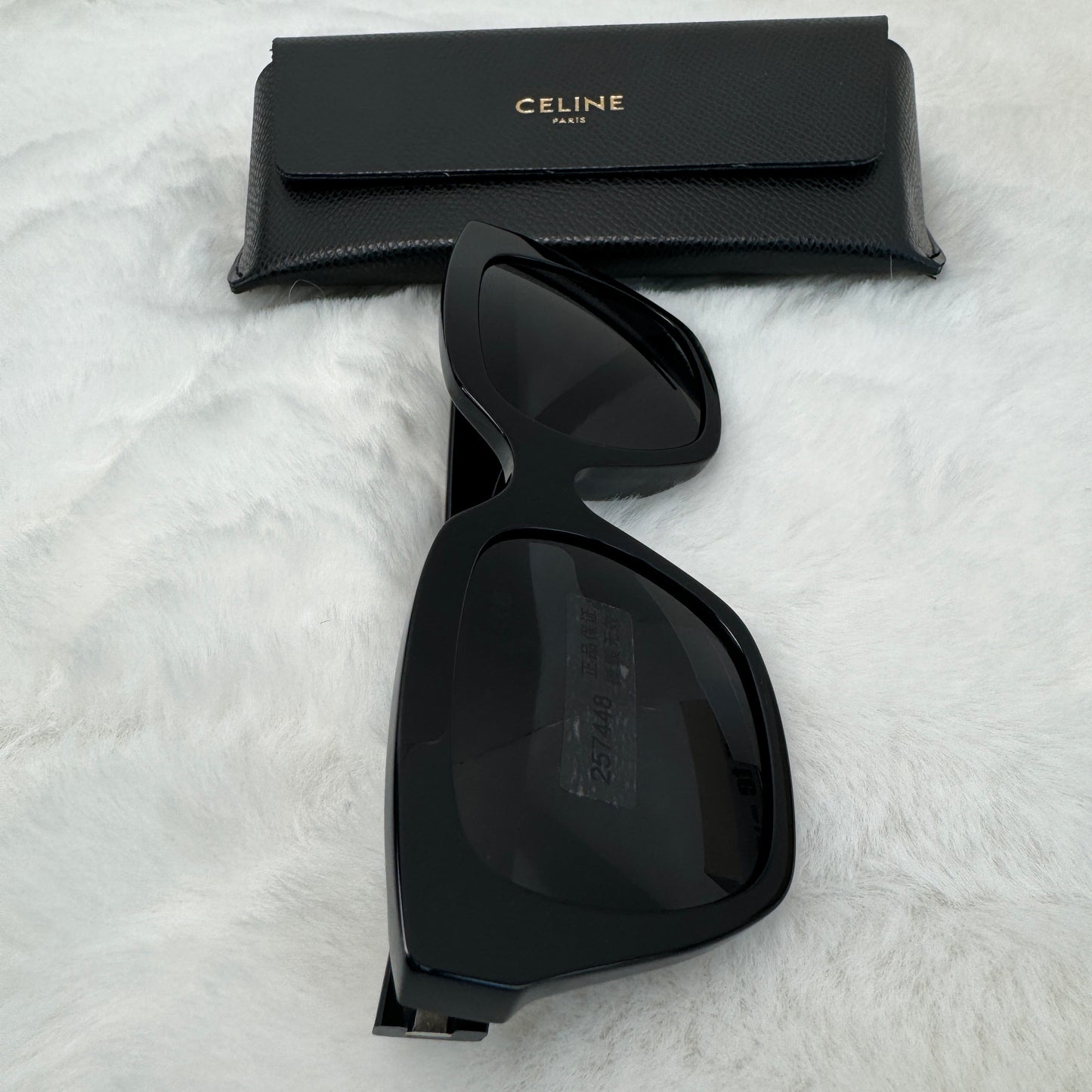 【Deal】Pre-owned Celine CL40198F 01A Black Sunglasses -HZ