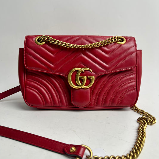 Gucci GG Marmont Red Calfskin Shoulder Bag - HZ