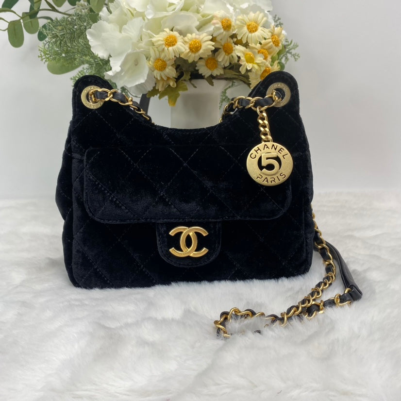 Pre-owned CHANEL Velvet Shoulder Bags Chane Black&Gold Shoulder Bag-HZ