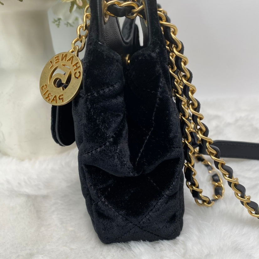 Pre-owned CHANEL Velvet Shoulder Bags Chane Black&Gold Shoulder Bag-HZ