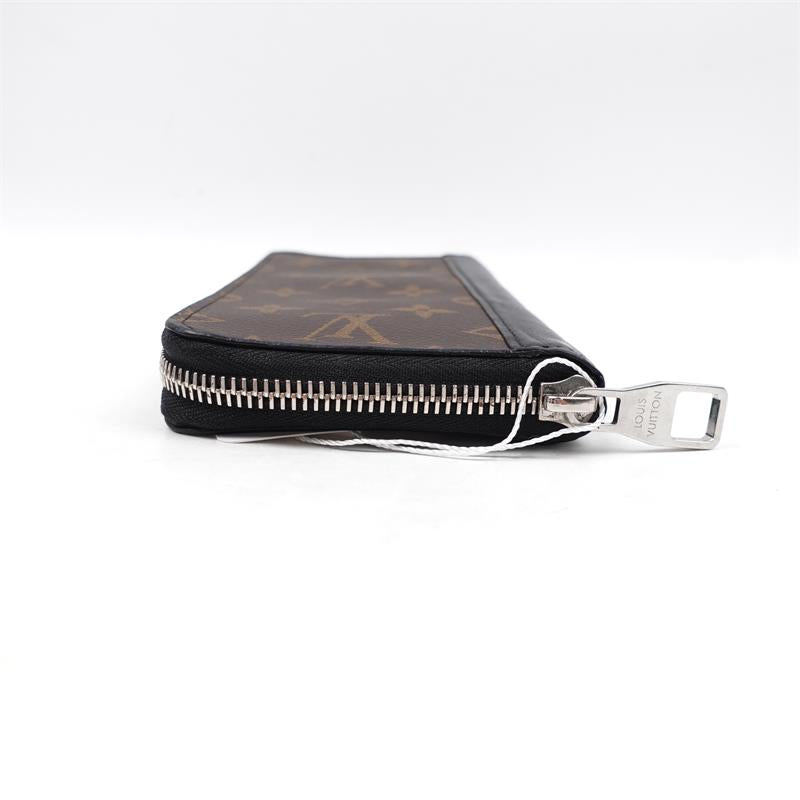 【DEAL】Pre-owned Louis Vuitton Brown Coated Canvas Long Wallet-TS