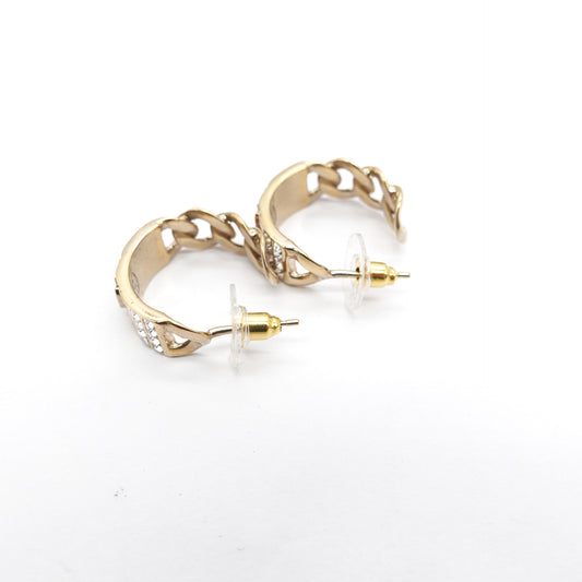 Pre-Owned Chanel Gold Metal Earrings T10398420