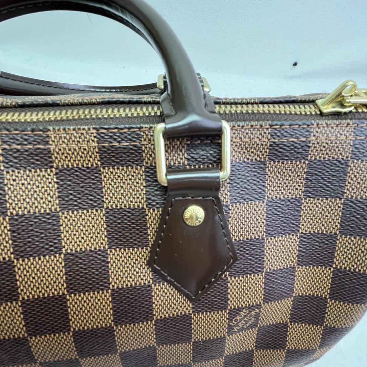 Louis Vuitton Speedy 30 Damier Ebene Coated Canvas Shoulder Bag T10369849